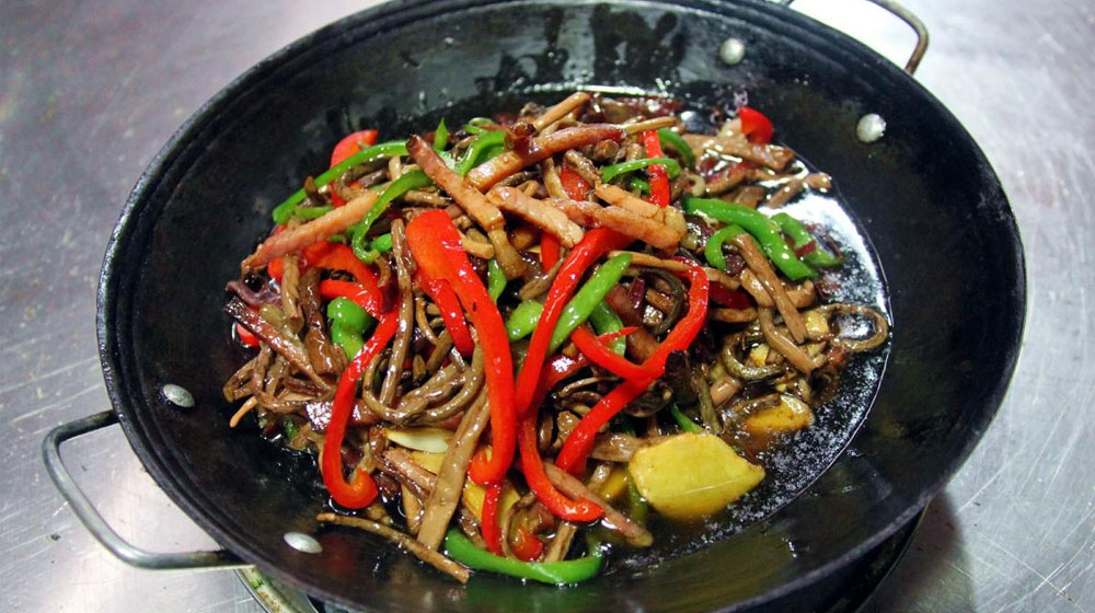 鹤峰美食之：干锅薇菜，山野的味道